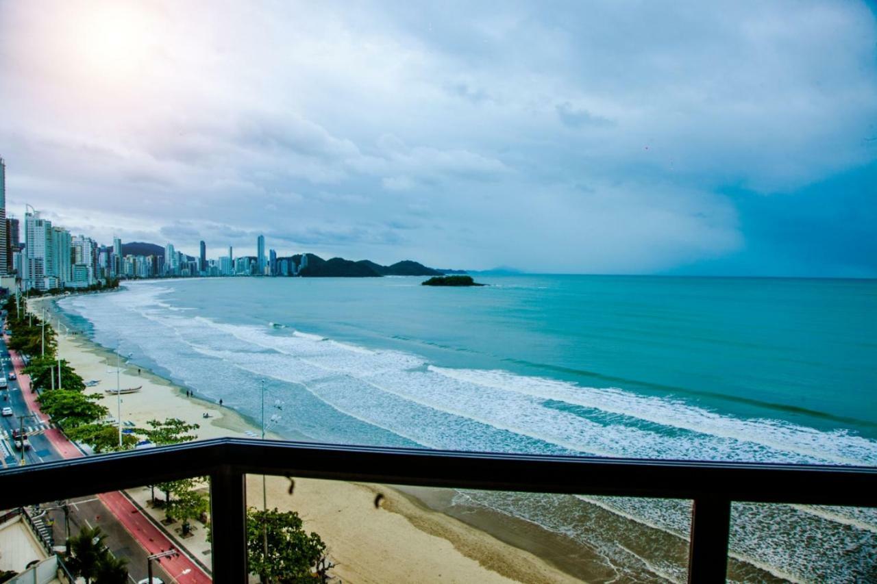 Apto Frente Mar Bal Camboriu Pe Na Areia Fantastica E Encantadora Vista Mar Balneário Camboriú Exteriér fotografie